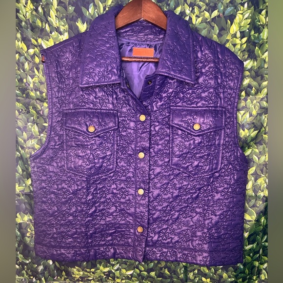 Umgee Jackets & Blazers - Umgee Navy Quilted Vest